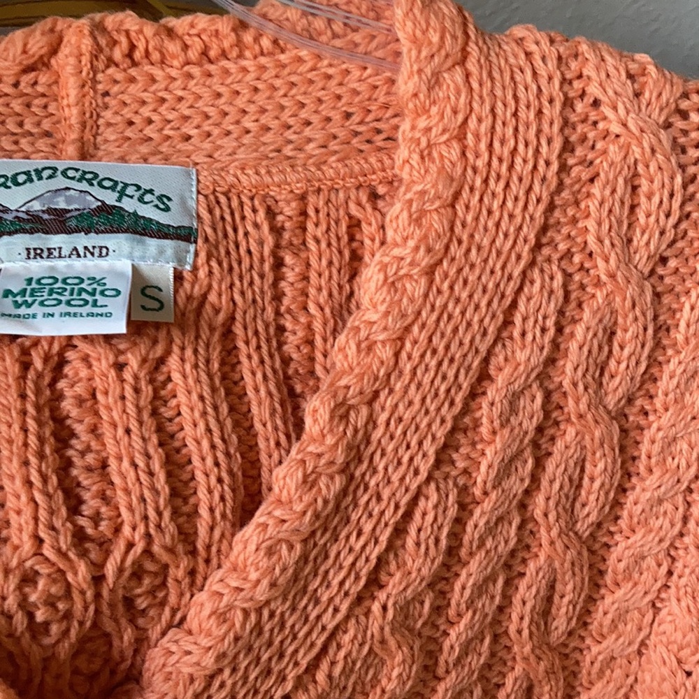 Aran Craft Merino Wool Button Front Scalloped - Picture 6 of 7